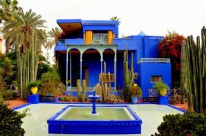 Maison jardin majorelle peintre bleu